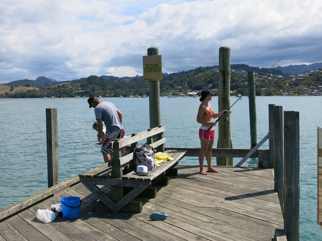 Ocean Breeze Resort Pauanui Extérieur photo