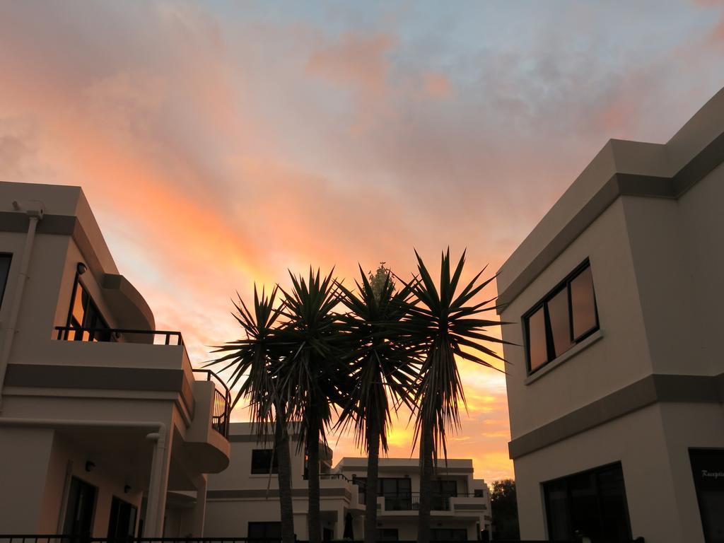 Ocean Breeze Resort Pauanui Extérieur photo