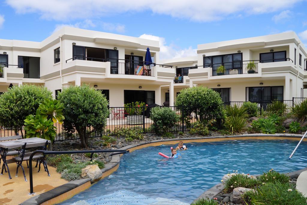 Ocean Breeze Resort Pauanui Extérieur photo