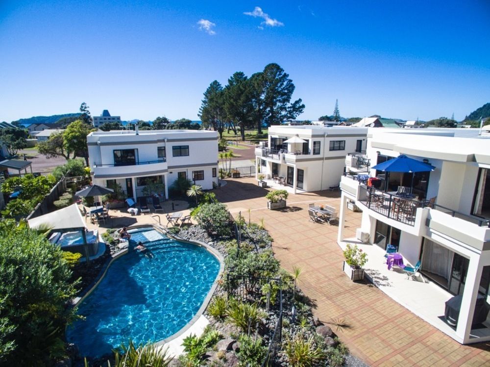 Ocean Breeze Resort Pauanui Extérieur photo