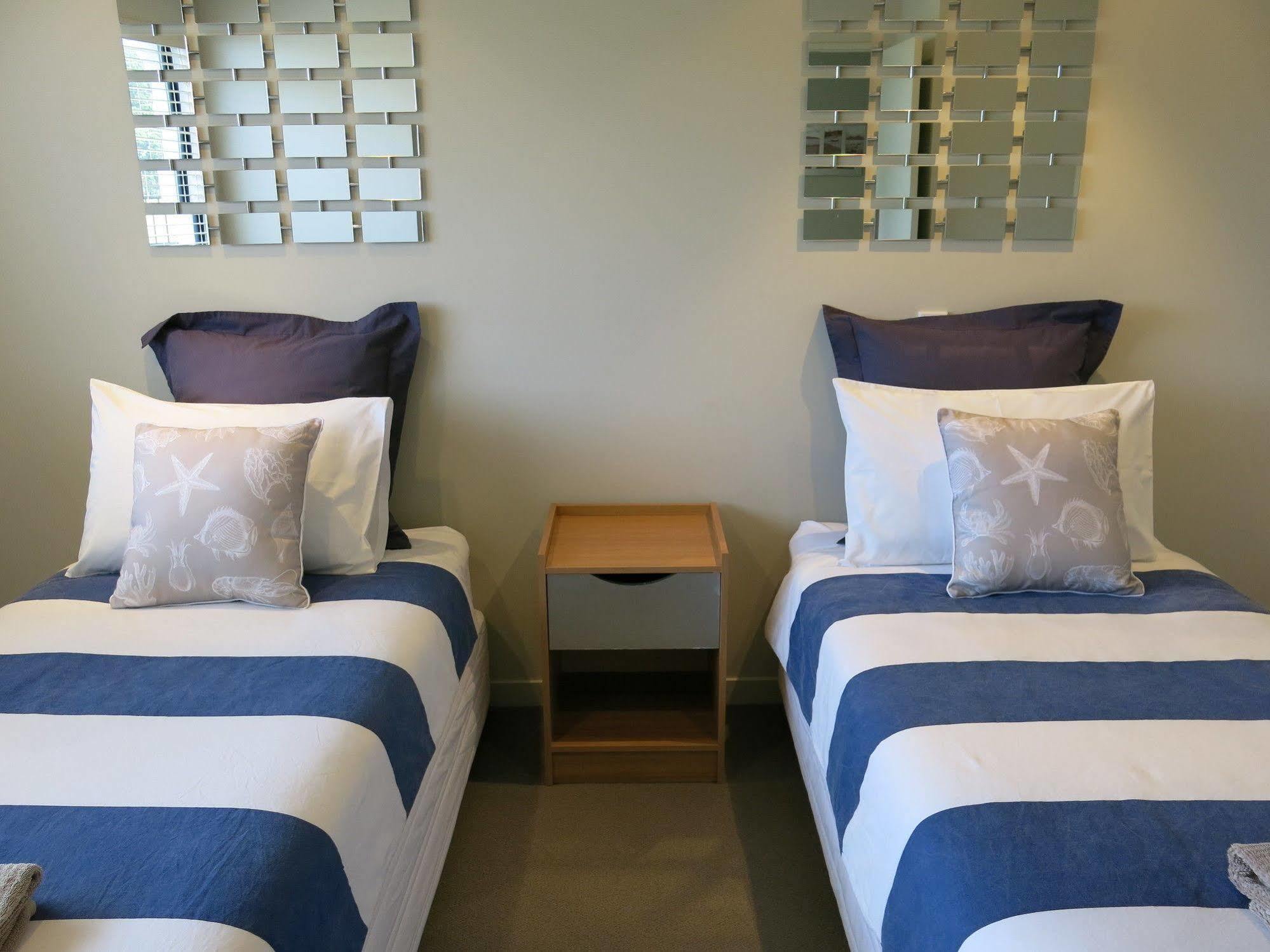 Ocean Breeze Resort Pauanui Extérieur photo