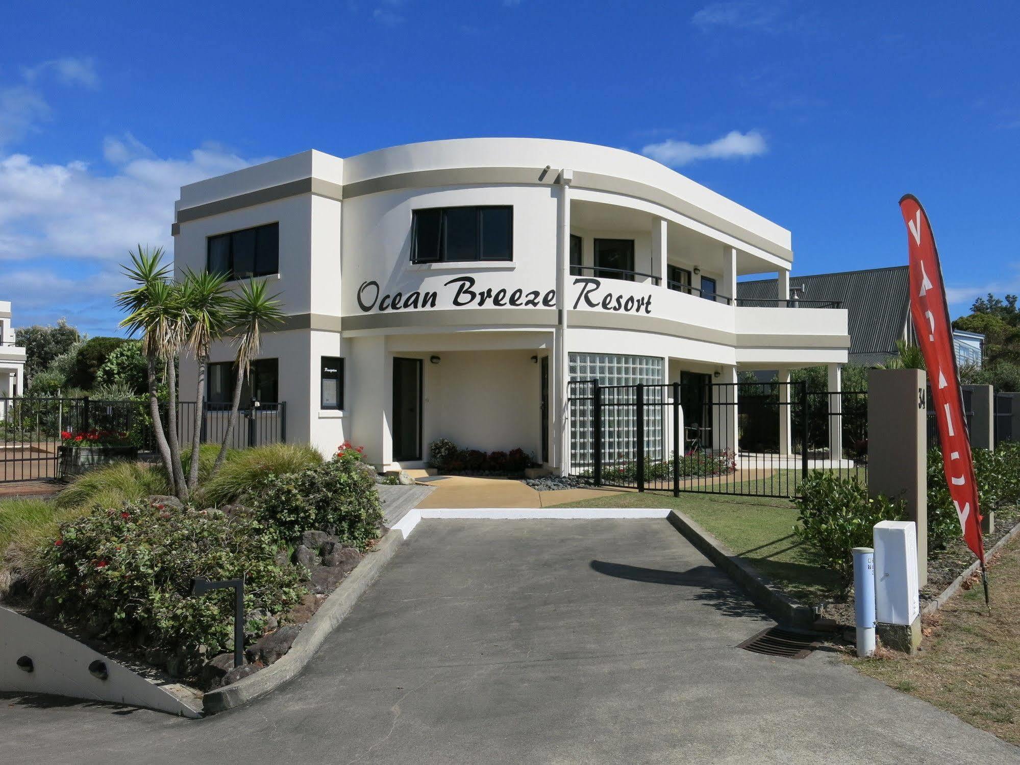 Ocean Breeze Resort Pauanui Extérieur photo